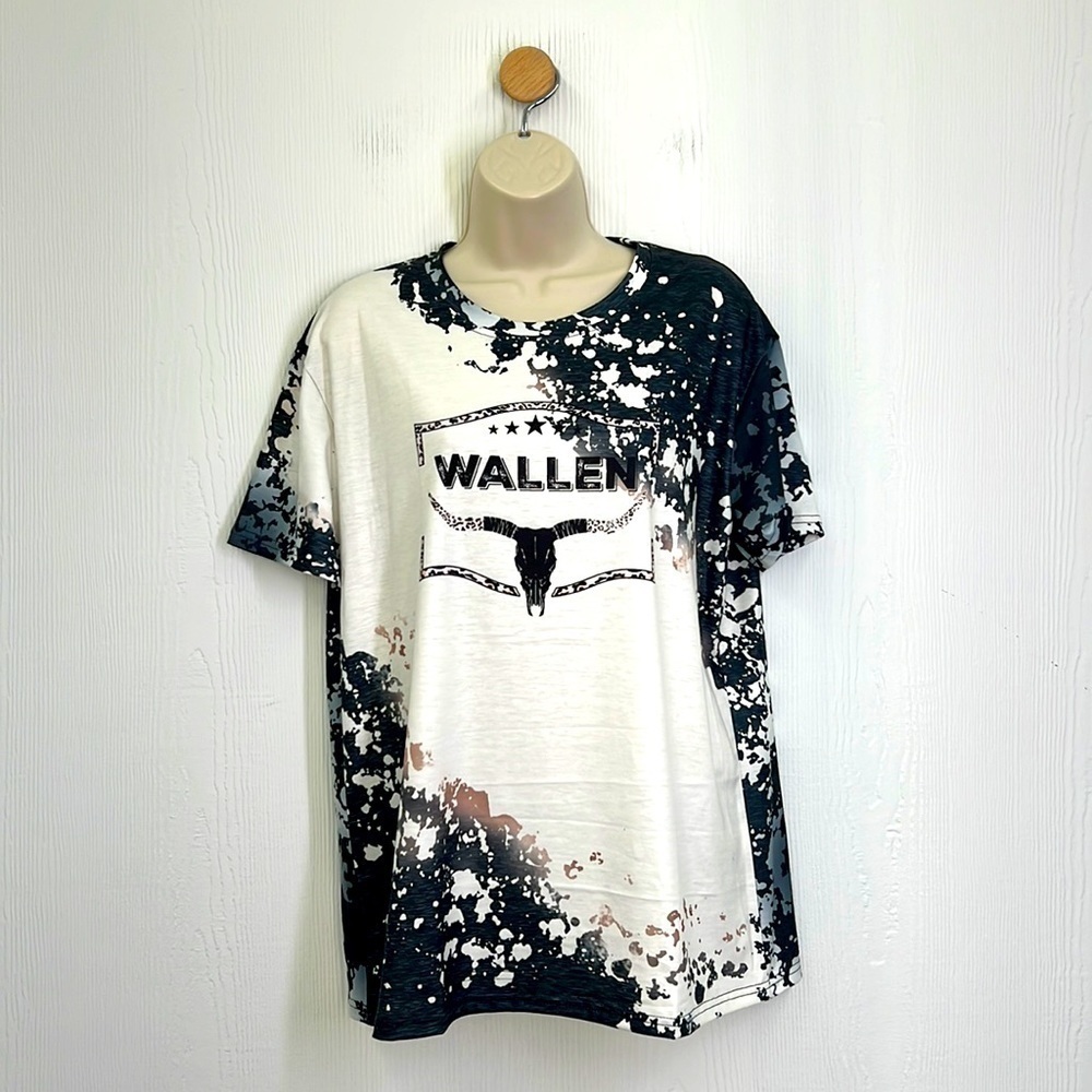 Gildan - Morgan Wallen Cowboy Steer Skull Leppard Bleach T Shirt Size Medium